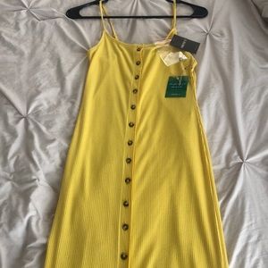 This cute dress! Perfect for the summer!!